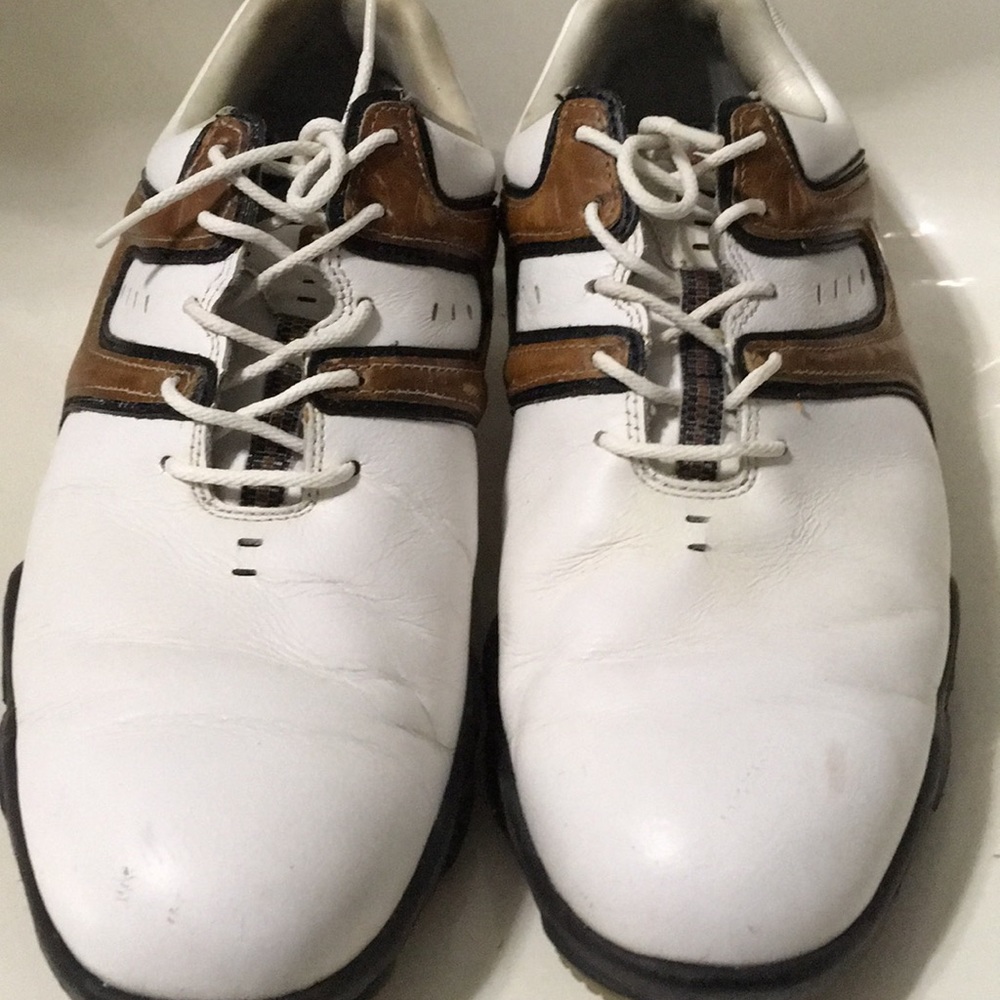 Footjoy Dryjoy Men’s leather golf shoes 9.5